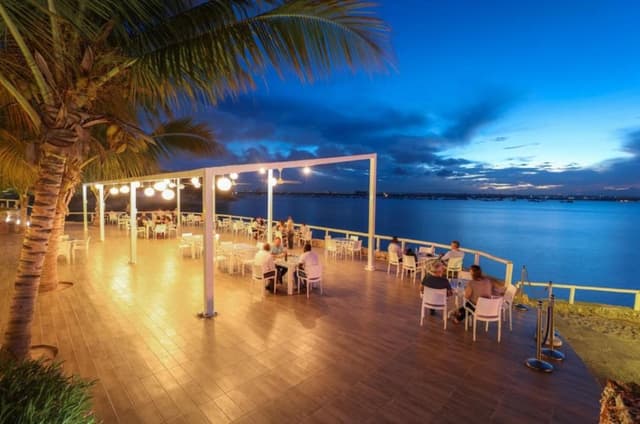 Seafront Deck Area