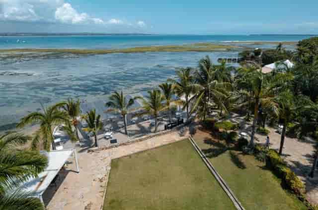 Coral Beach Hotel Dar beachfront wedding outdoor retreat