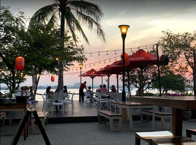 Thai Kani waterfront deck event seating