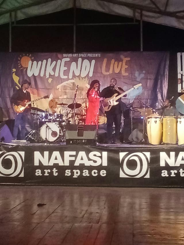 Outdoor performance space