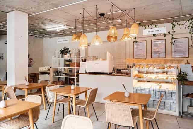 Bohemian cafe event space, natural materials, networking, workshops