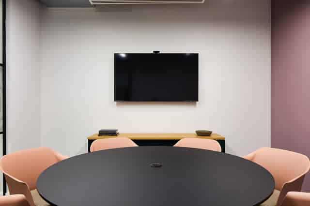 Broadway - Meeting Room