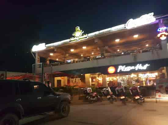 Mamboz Restaurant event, pizza, market