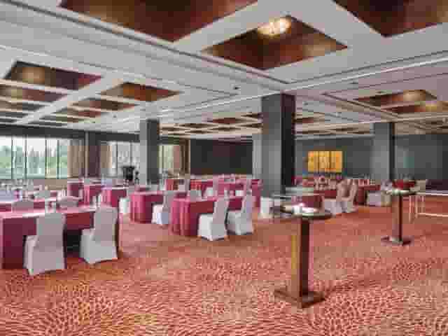 Conference and meeting Rooms
