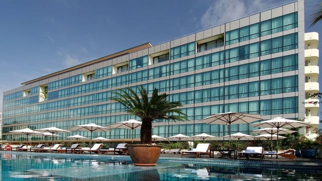 Hotels near Aga Khan Diamond Jubilee ...