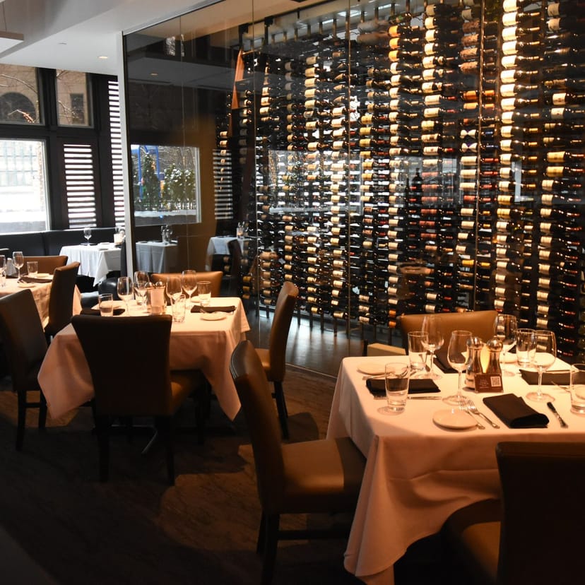 Sullivan's Steakhouse private dining, wine cellar, corporate event