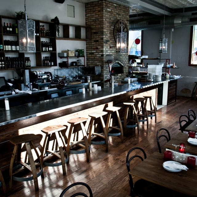 Stylish restaurant bar, brick, wine, cocktail, networking event