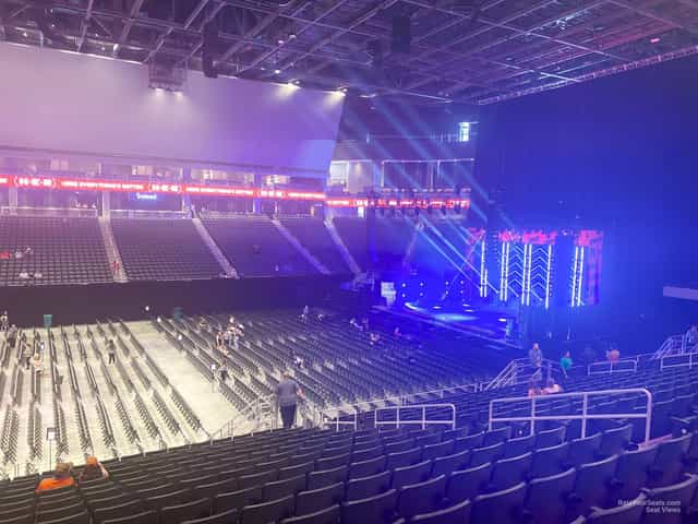 Moody Center Dell Club stage seating event