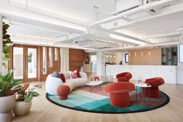 ​Fora Parcels Building