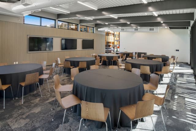 Meeting Rooms