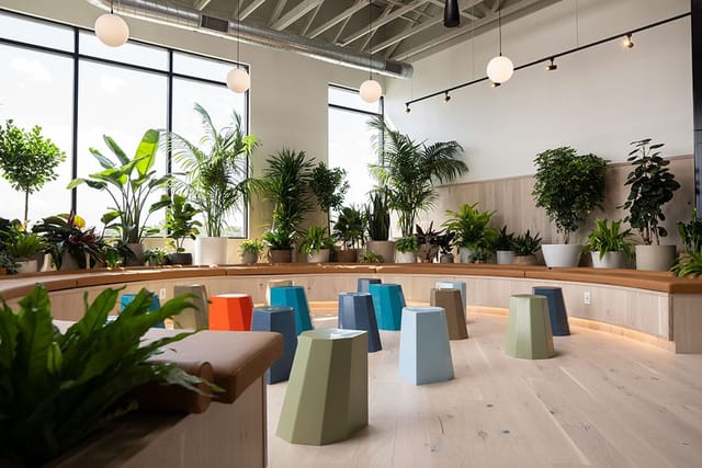 Biophilic Las Vegas private office, workshop, networking
