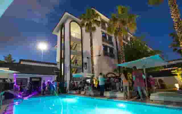 Entire hotel