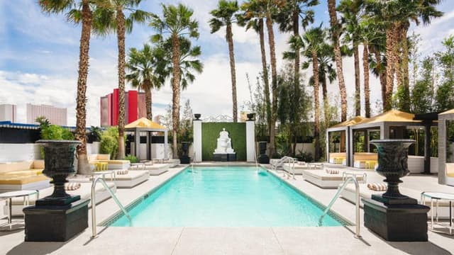 Entire hotel