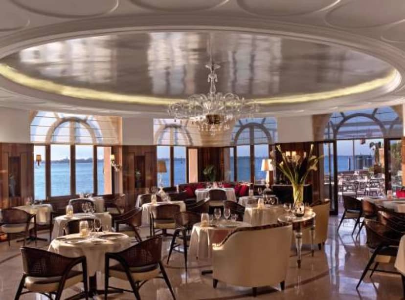 Cipriani restaurant: luxury event, water view, gala, reception