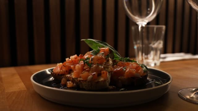 Croftwood Bar & Grill