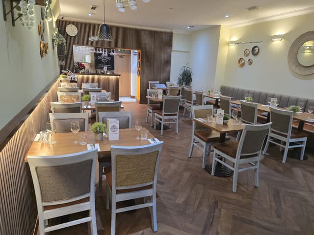 Croftwood Bar & Grill