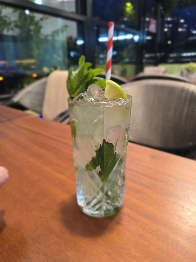Croftwood Bar & Grill