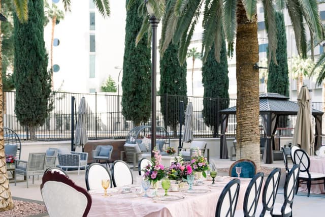 Veranda Patio