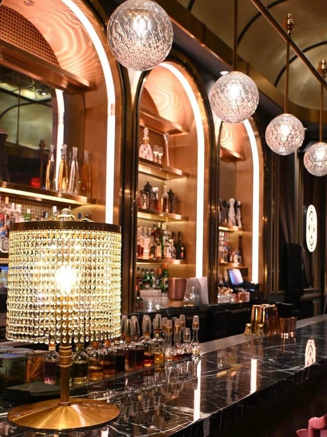 Rosina Cocktail Lounge — opulist