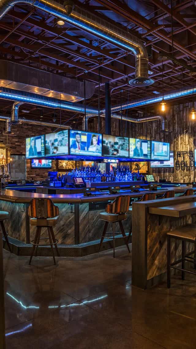 PT's Taverns Board Room: Screens, Bar, Corporate Event