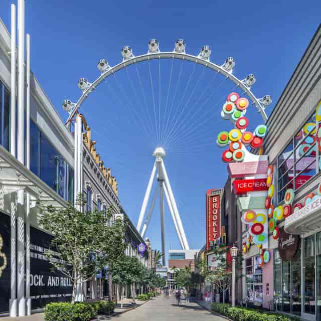 Vegas High Roller Wheel, group event, photo op