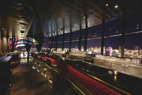 Luxury lounge city view event VIP