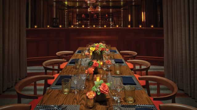 Four Seasons Veranda: Elegant private dining event, executive dinner