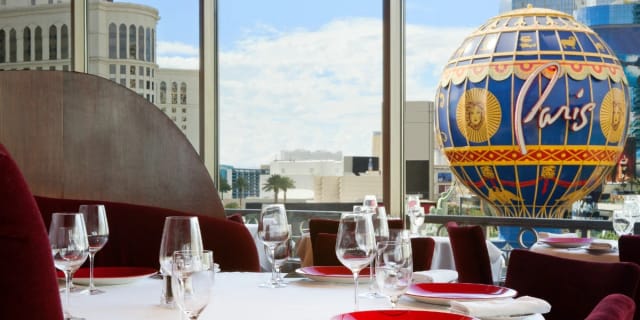 Eiffel Tower Restaurant | Paris Las Vegas