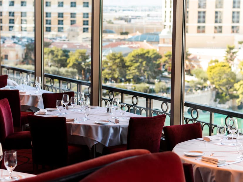 Eiffel Tower Restaurant | Las Vegas, NV
