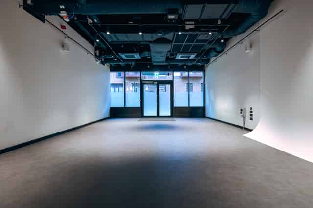 Qube Elephant Lounge & Bar