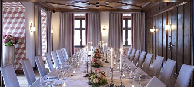 Karl Valentin Stube private dining event