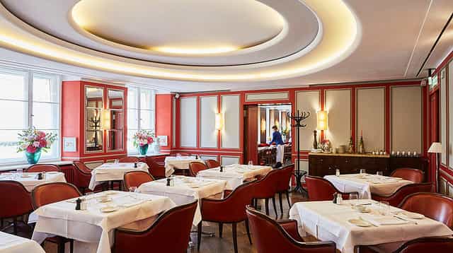 Dallmayr Café Bistro: Upscale event dining, intimate corporate party.