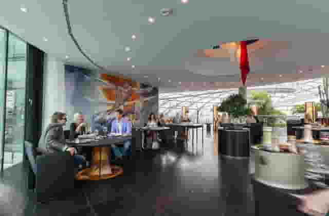Restaurant Ikarus