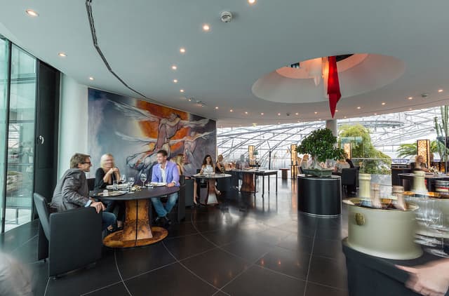 Restaurant Ikarus