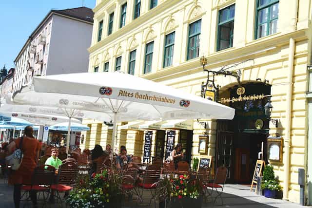 Altes Hackerhaus Bürgerstube cafe event
