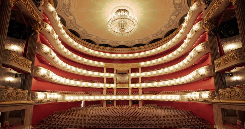 Bayerische Staatsoper King's Hall, ornate theatre for corporate events