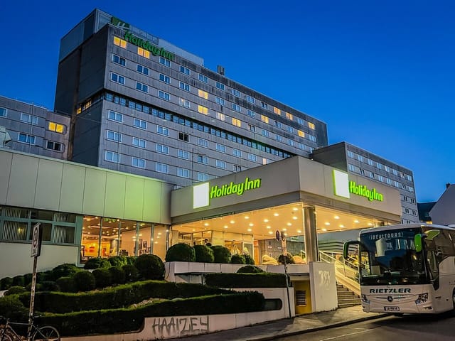 Holiday Inn Munich City Centre Forum 8 conference event