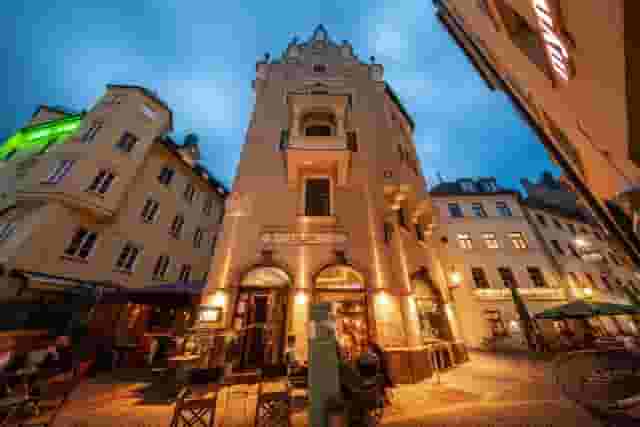 Markt Salon