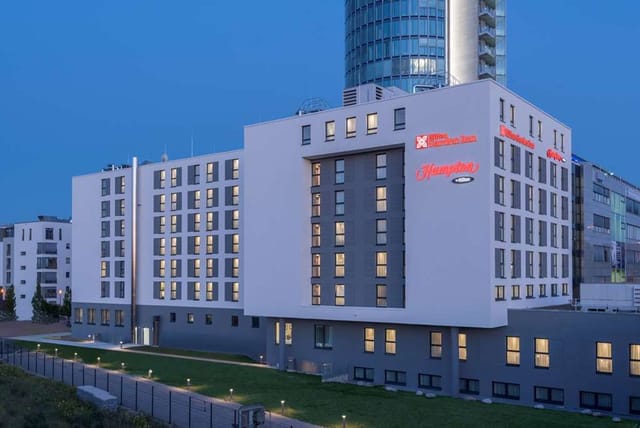Hilton Munich conference room, modern business event venue