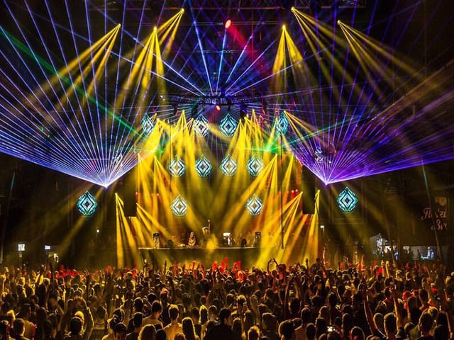 Zenith event AV staging crowd