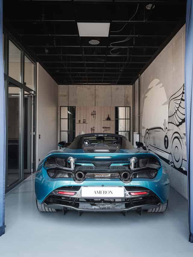 Car & Bike Studios