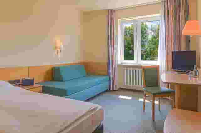 Function Room 4