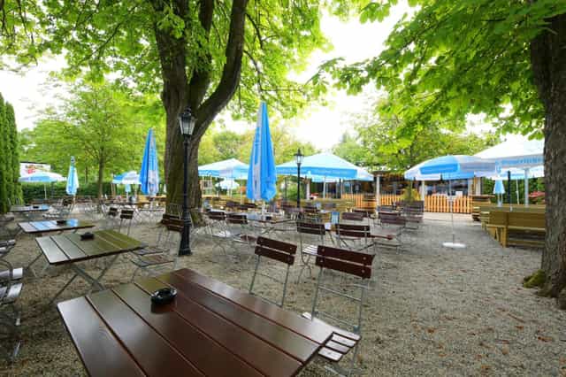 Sauerlach hotel beer garden, outdoor corporate event venue