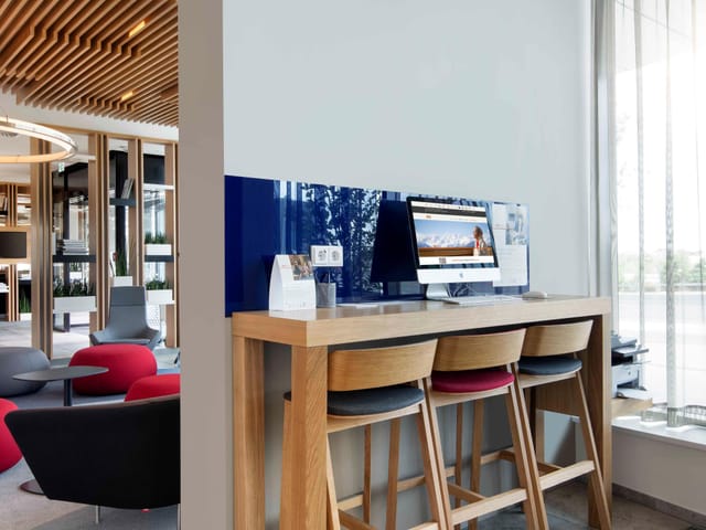 Munich hotel lounge, modern, event networking