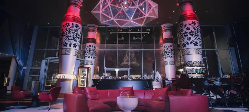 Kameha Grand Bonn Chairman's Lounge: bold launch venue, vibrant party