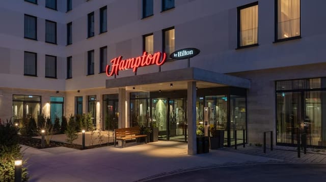 Hilton Munich North meeting room, corporate event, conference