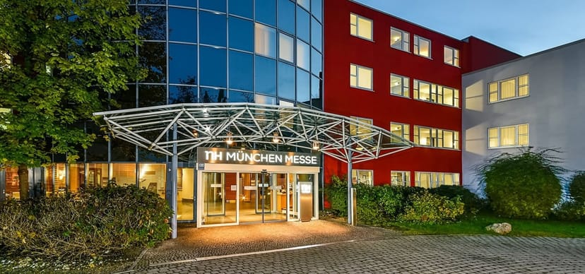 NH München Messe, modern hotel, corporate event, conference