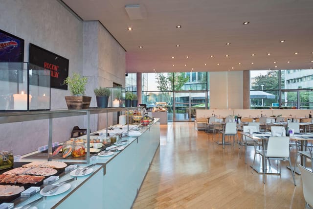 Bavarian Terrace Munich networking breakfast event