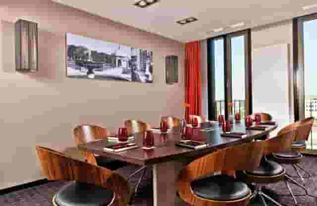 Boardroom 2