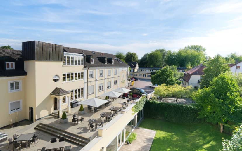 Hotel am Schlosspark event venue: outdoor space, conference, banquet